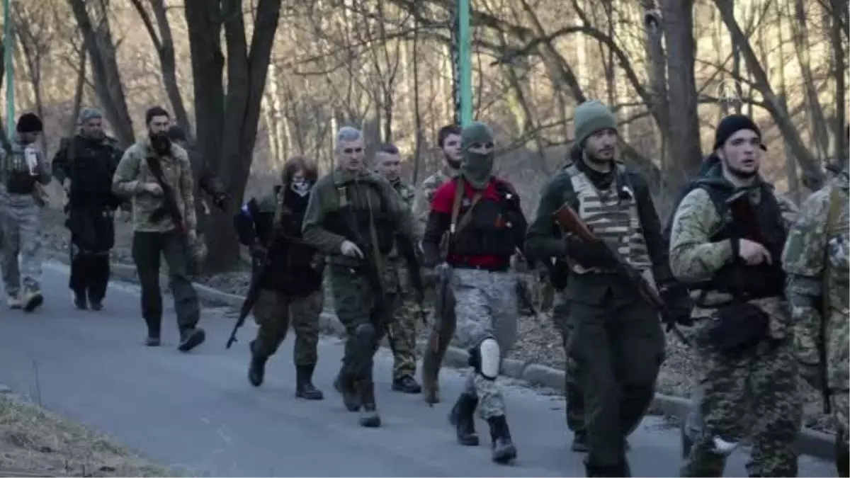 Son dakika haber... Ukraynalı gönüllüler askeri eğitim alıyor