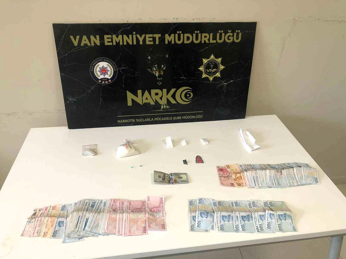 Van\'da \'torbacı\' operasyonu