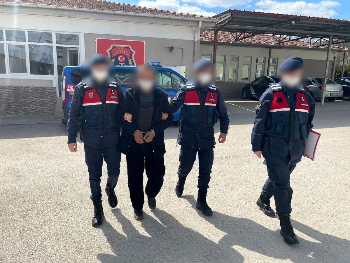 Çankrı'da 4 hükümlü yakalandı