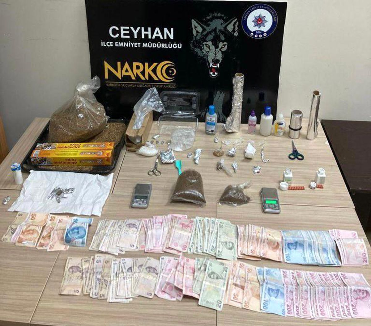 Son dakika haberleri! Ceyhan\'da uyuşturucu operasyonu: 2 gözaltı