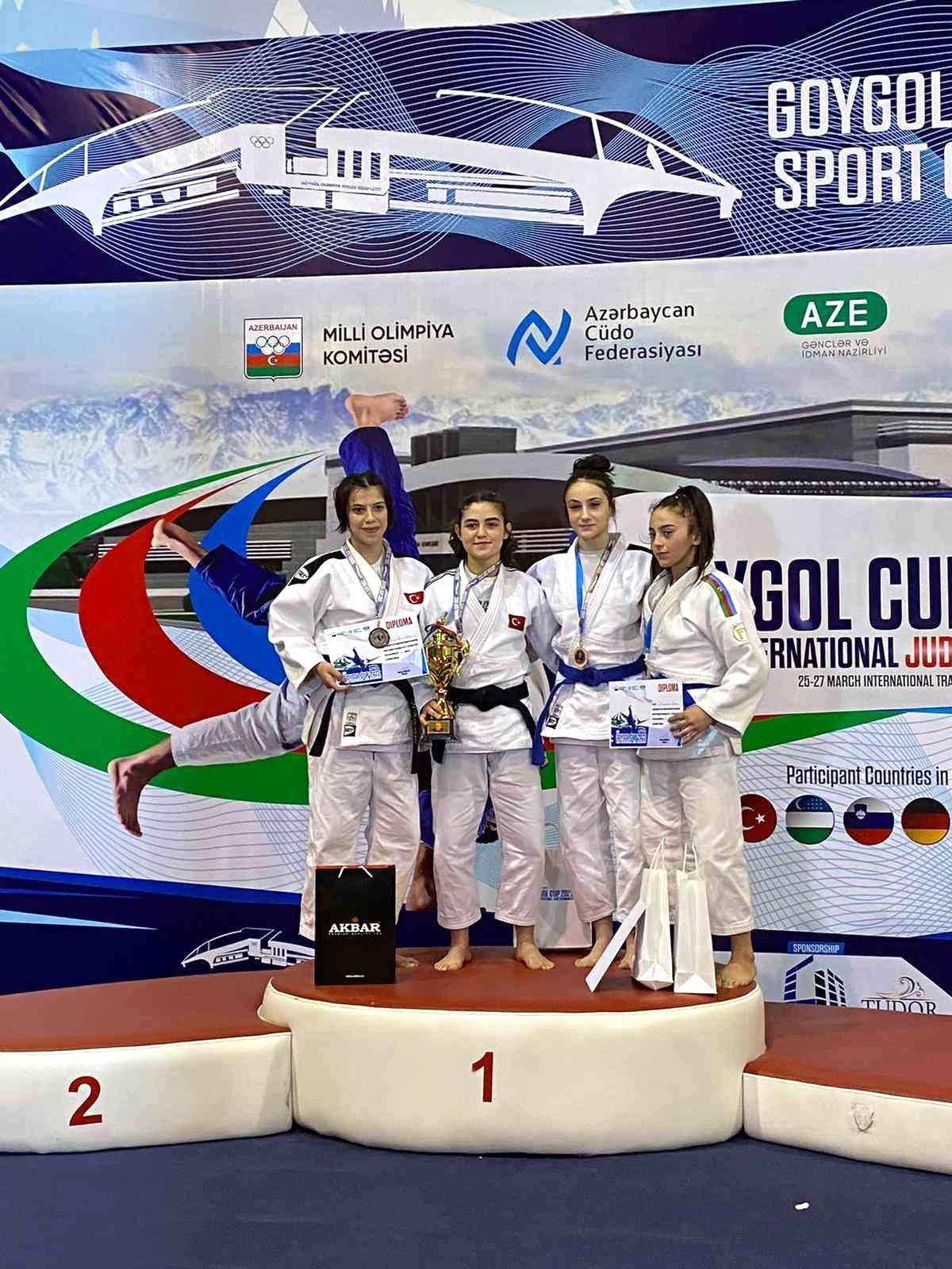 Denizli Büyükşehirin sporcusu Ayşenaz, Avrupa ikincisi