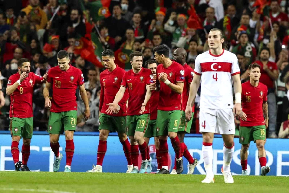 Dünya Kupası Play-Off Yarı Finali: Portekiz: 3 Türkiye: 1 (Maç sonucu)