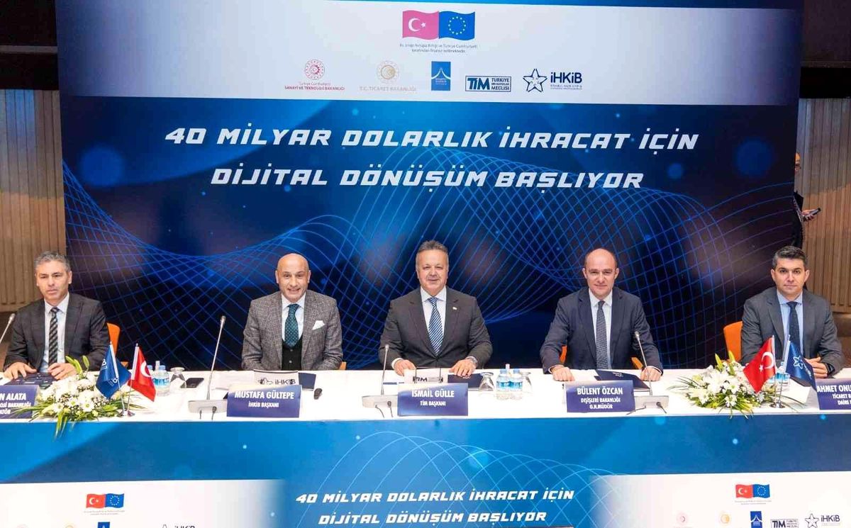 Hazır giyim endüstrisi 40 milyar dolarlık ihracat hedefine dijital dönüşümle ilerleyecek
