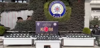 İstanbul'da silah kaçakçılığı operasyonunda 266 tabanca ele geçirildi