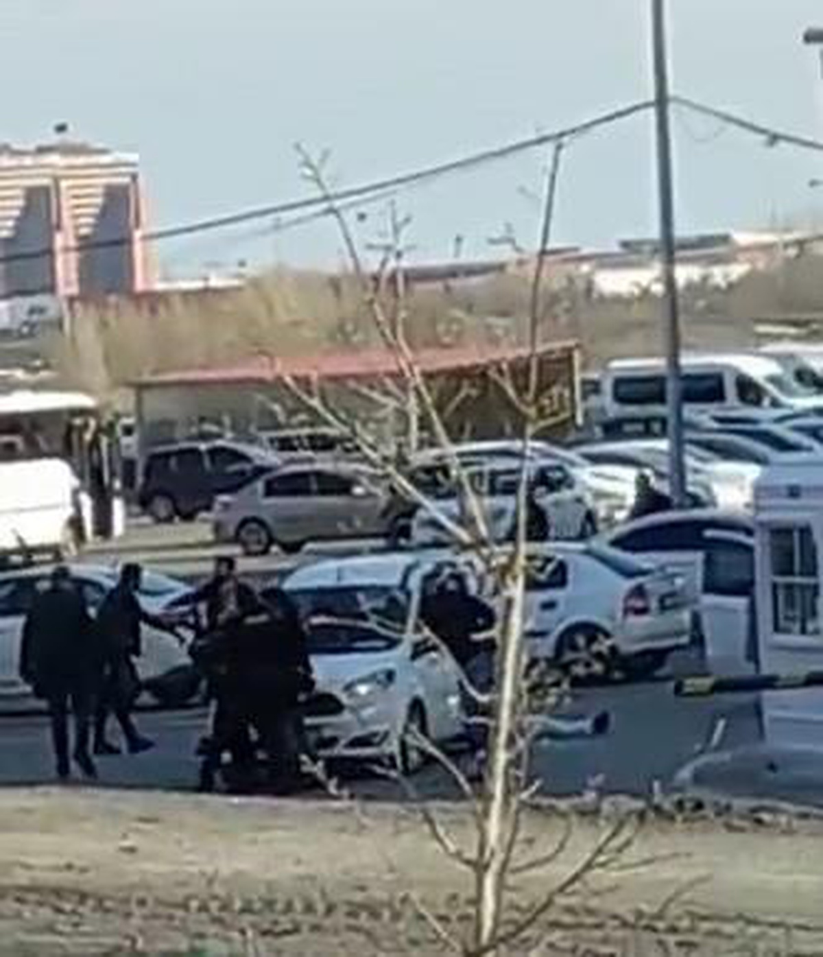 Küçükçekmece\'de 4 kişinin hayatını kaybettiği olayla ilgili gözaltı sayısı 20\'ye yükseldi