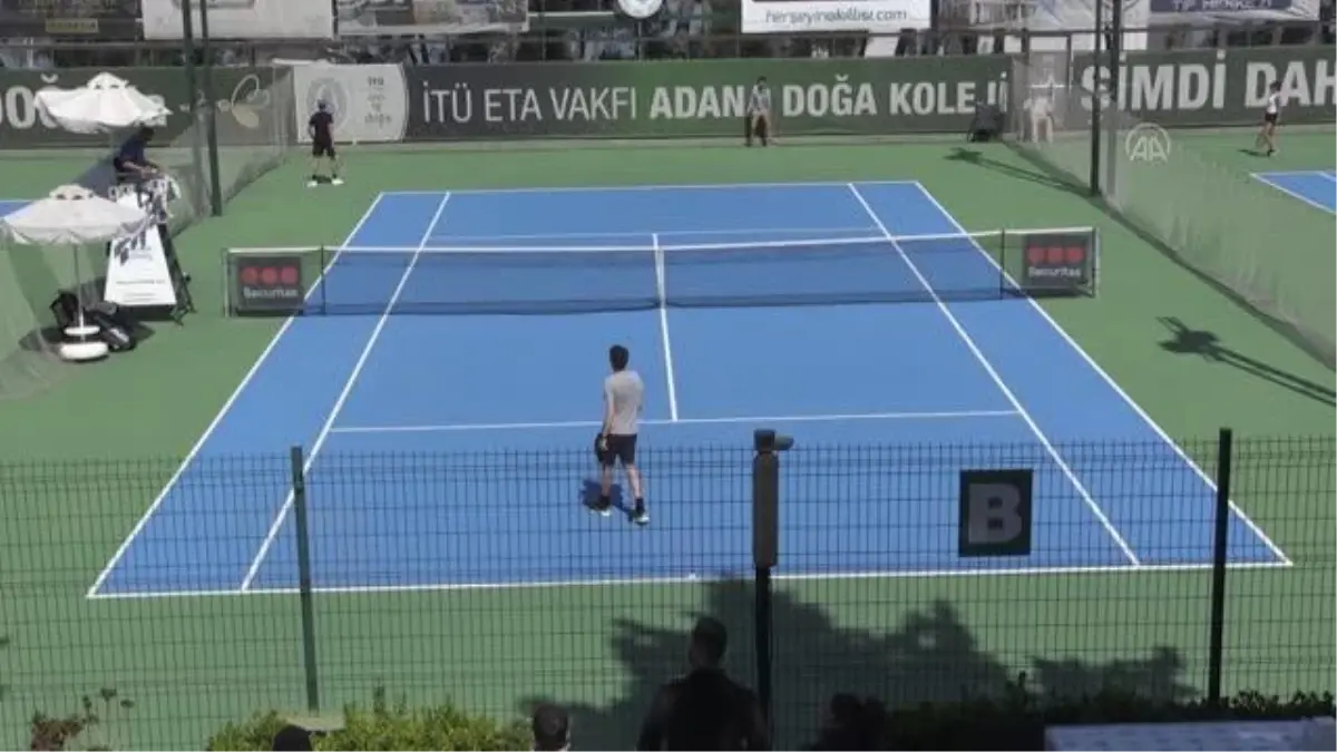 Portakal Çiçeği Büyükler Kış Kupası Türkiye Serisi tenis turnuvası tamamlandı