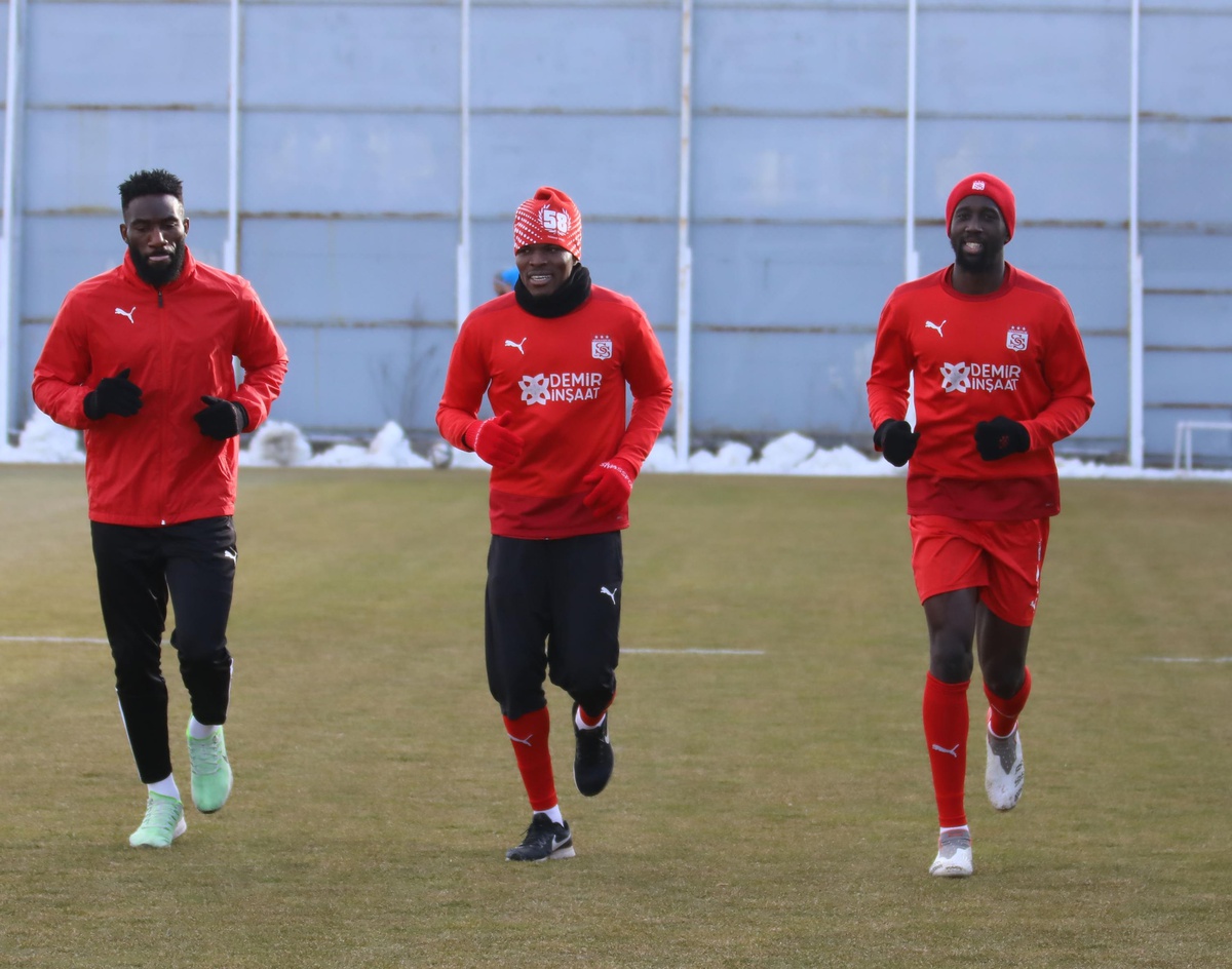 Sivasspor\'da Giresun hazırlıkları başladı