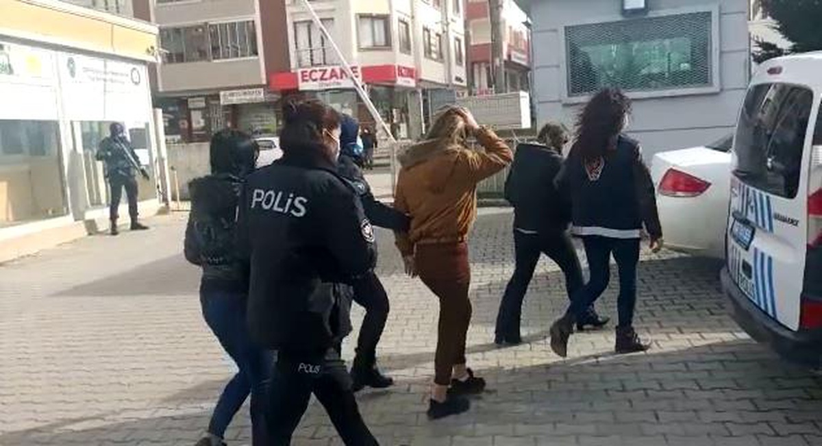 Son dakika haber: Tekirdağ\'da fuhuş operasyonunda 3 kadın yakalandı
