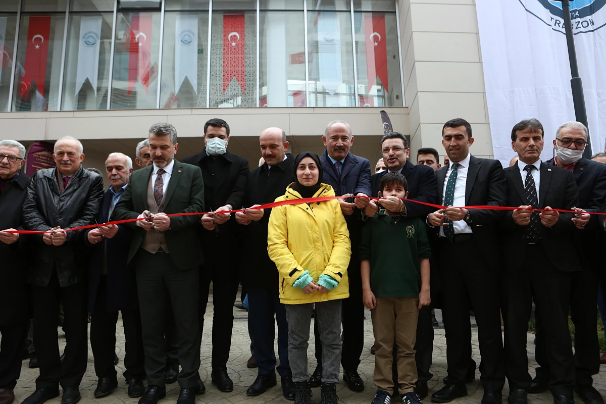 Trabzon Kitap Fuarı ziyarete açıldı