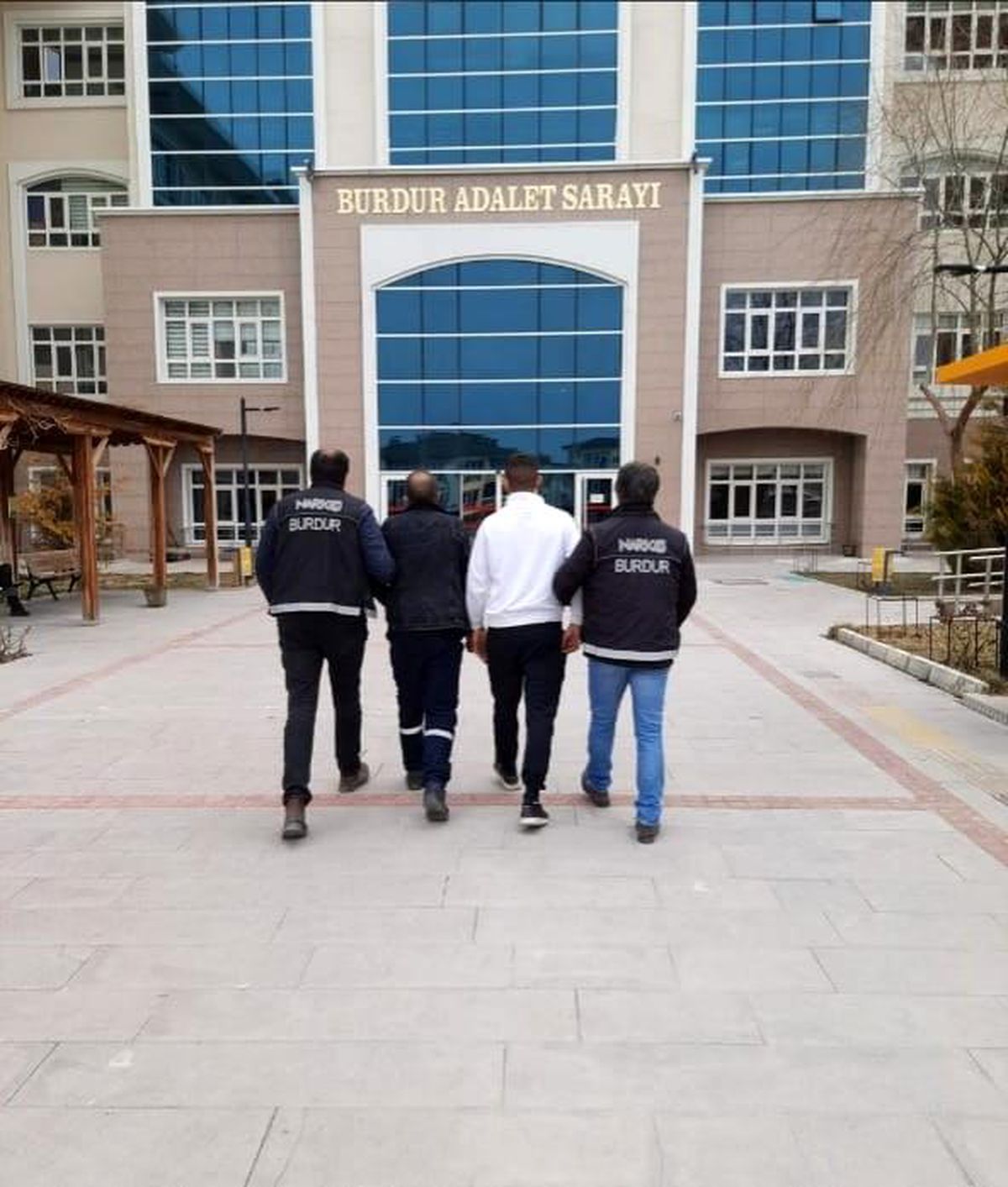 Son dakika! Uyuşturucu operasyonunda 4 tutuklama