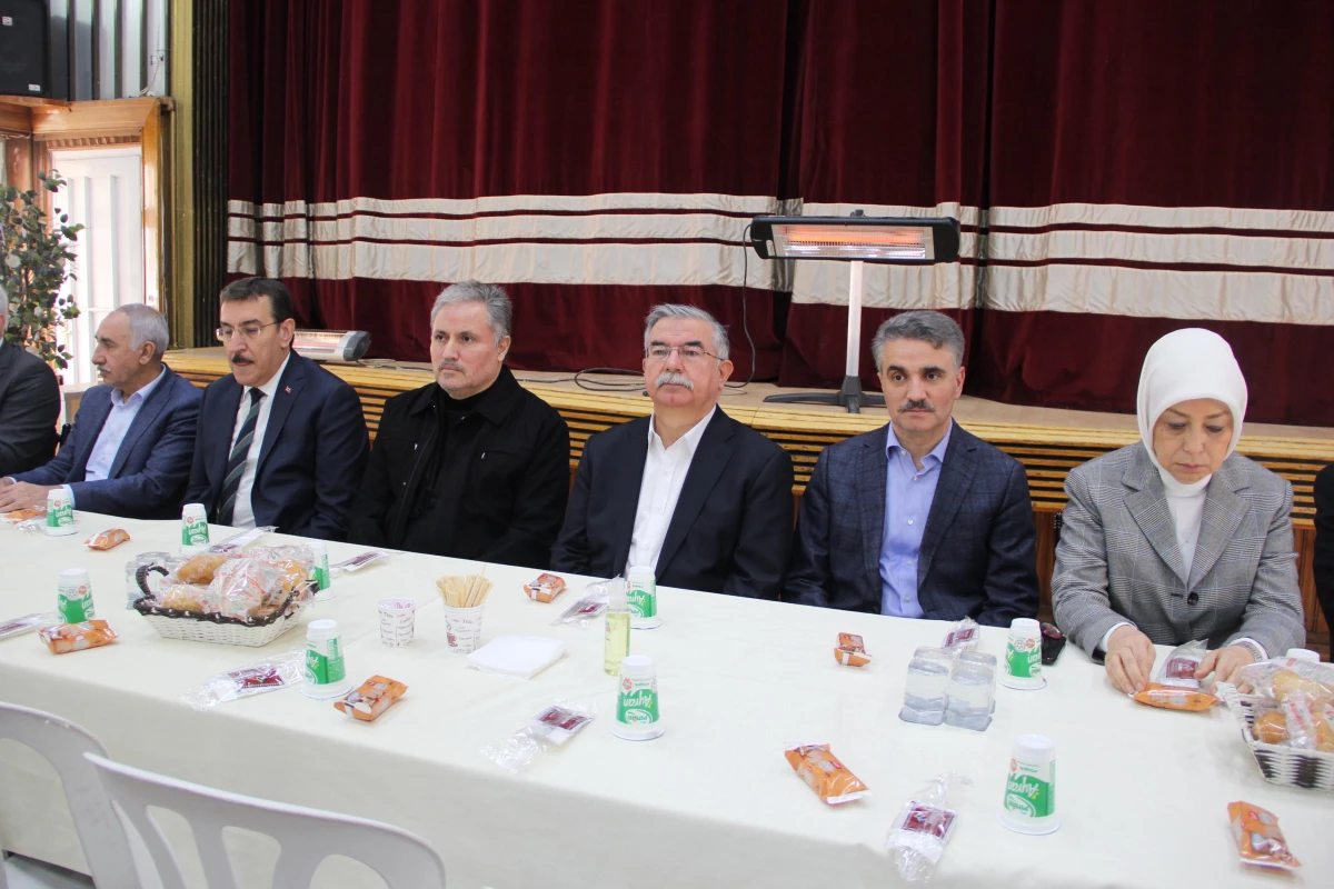 AK Parti TBMM Grup Başkanı Yılmaz, Milletvekili Çakır\'ın taziyesine katıldı
