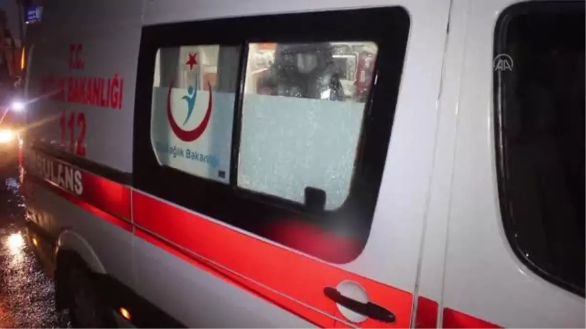 Bıçaklı saldırıya uğrayan özel halk otobüsü şoförü yaralandı