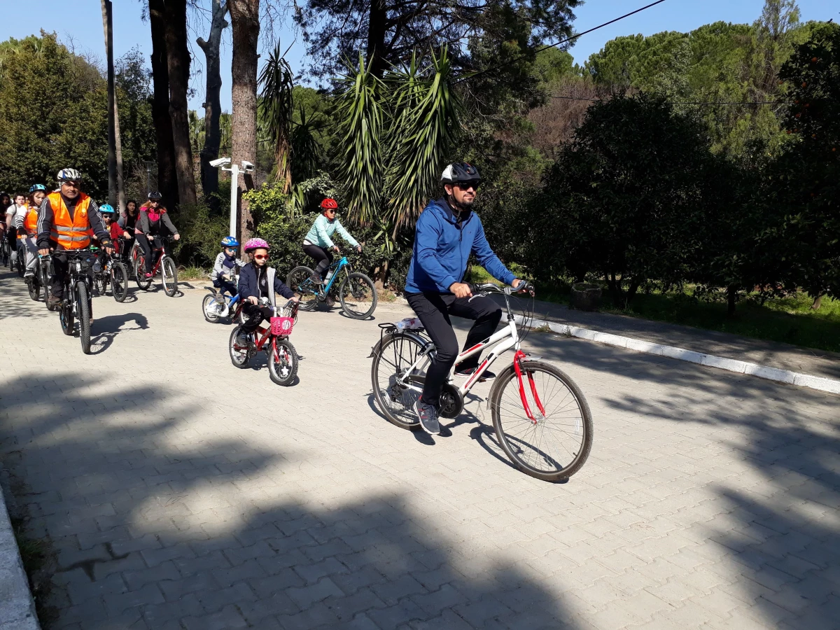 Dalaman\'da vatandaşların katılımıyla bisiklet turu düzenlendi