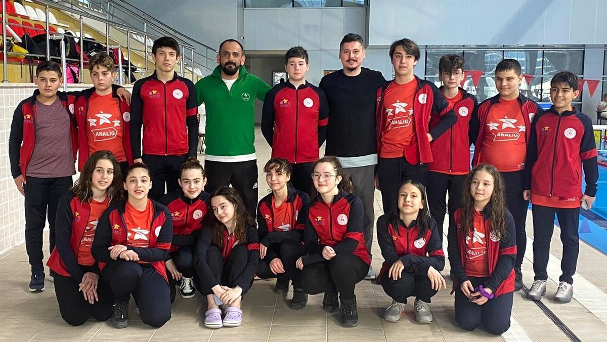 Düzceli yüzücüler yarı finalde