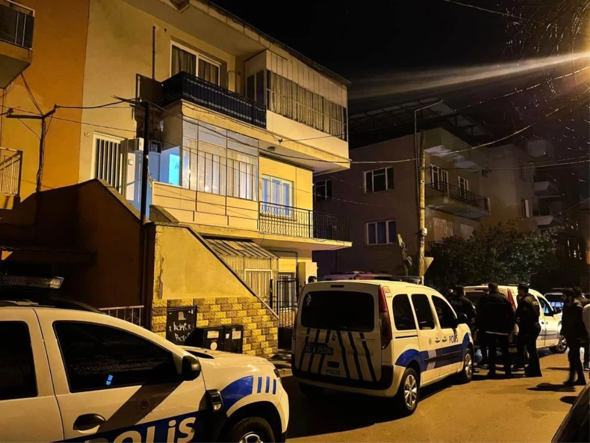 İzmir\'de bıçakla öldürülen kişinin zanlısı tutuklandı