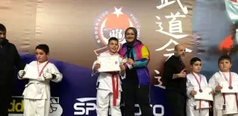 Judo ve halter branşlarında Türkiye 3'üncülüğü elde ettiler