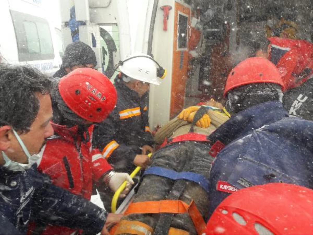 Kayseri\'de maden ocağında göçük: 1 işçi öldü, mahsur işçi 10 saatte kurtarıldı (3)