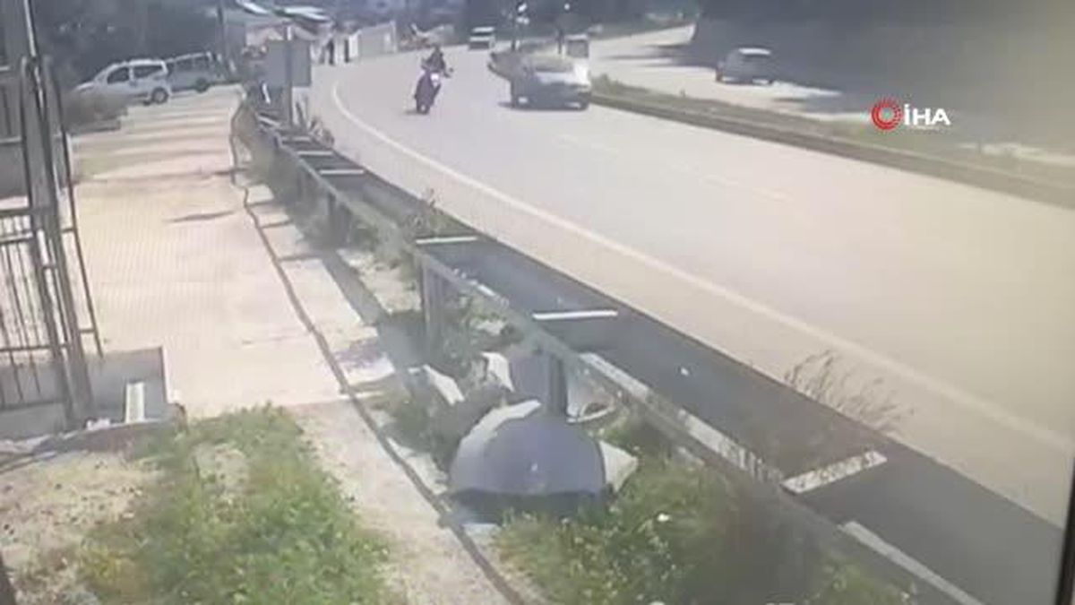 Son dakika haberi: Muğla'da feci kaza...Motosikletli sürücü otomobille böyle çarpıştı