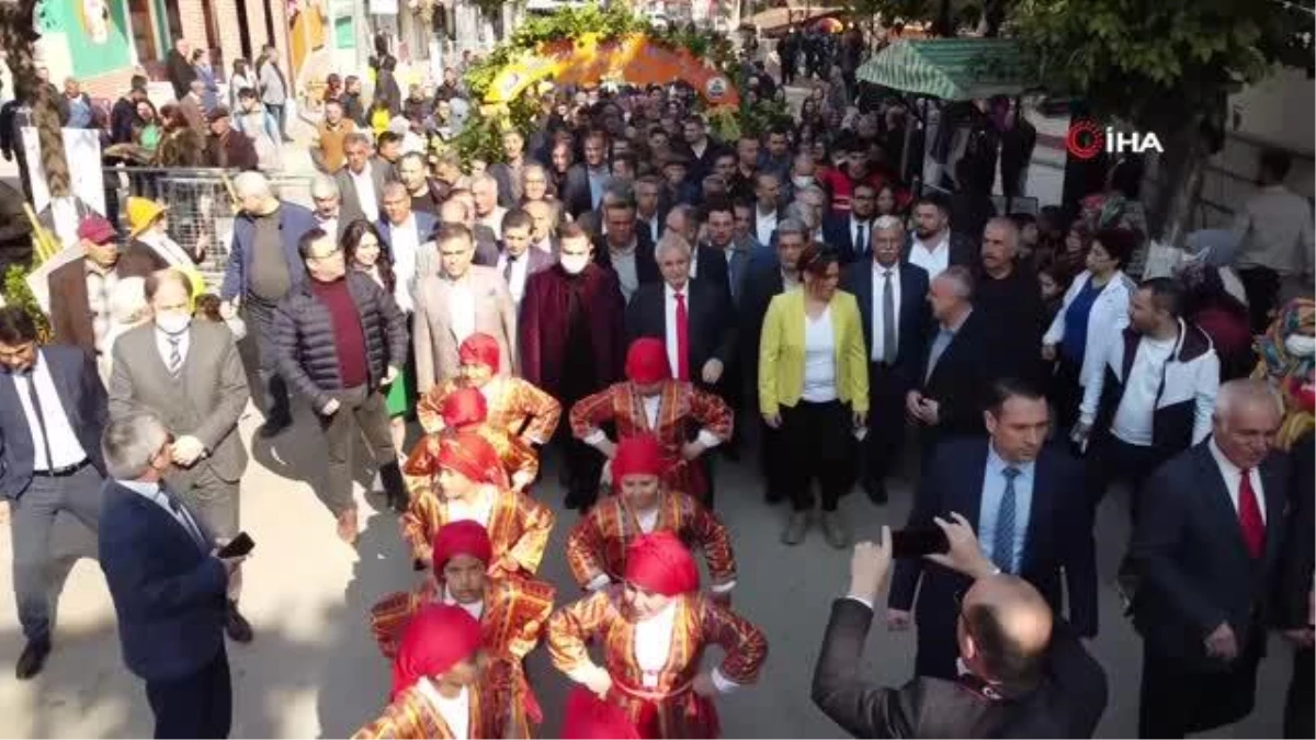 Portakal Çiçeği Karnaval coşkusu Kozan\'ı da sardı