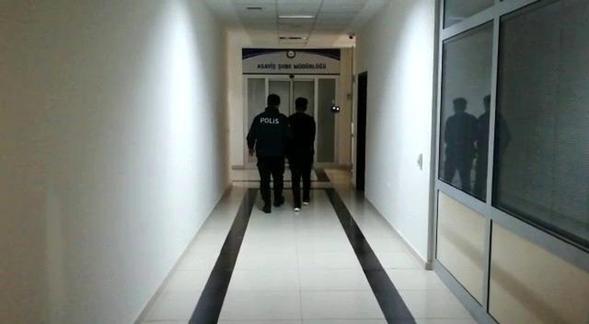 Siirt\'te 4 yıl 2 ay kesinleşmiş hapis cezası bulunan zanlı yakalandı