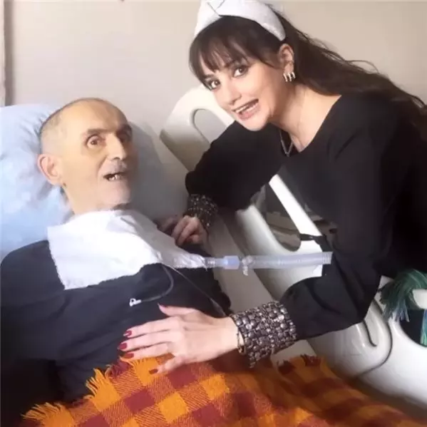 Son Hali Sevenlerini Üzdü! Kızı İsyan Etti..