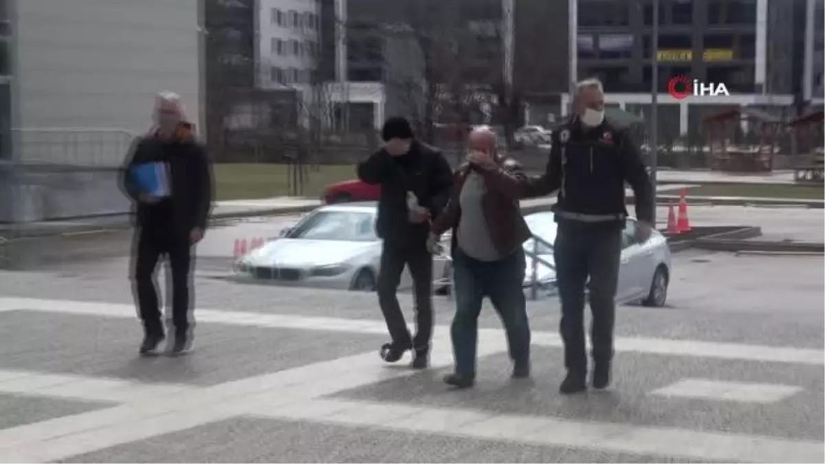 TEM Otoyolu\'nda uyuşturucu operasyonu: 13 kilo 650 gram esrar ele geçirildi