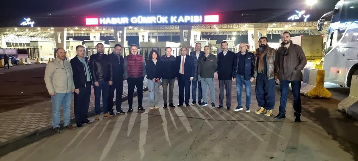 Türk iş adamları Irak gümrüğünde saatlerce bekletilmekten şikayetçi