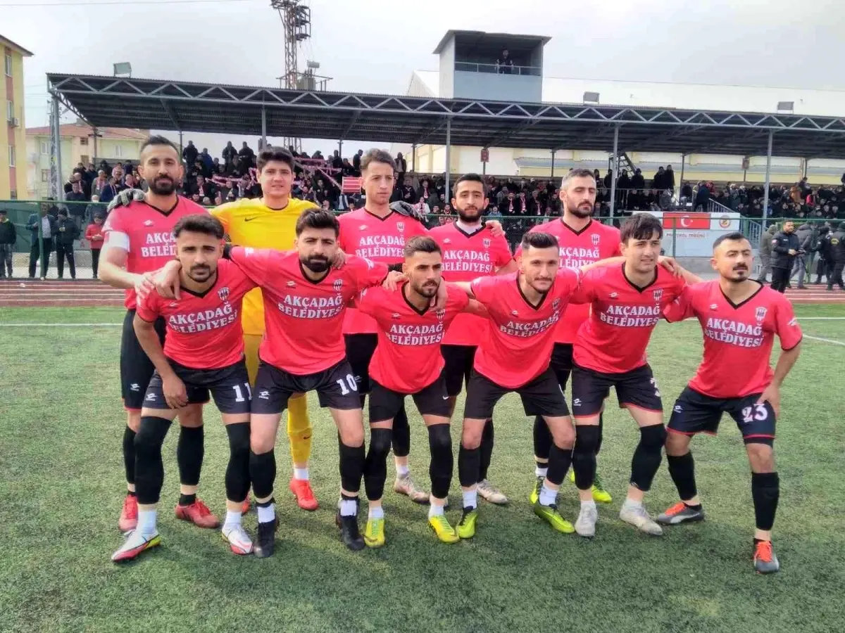 Akçadağspor, play-off'un ilk maçında galip