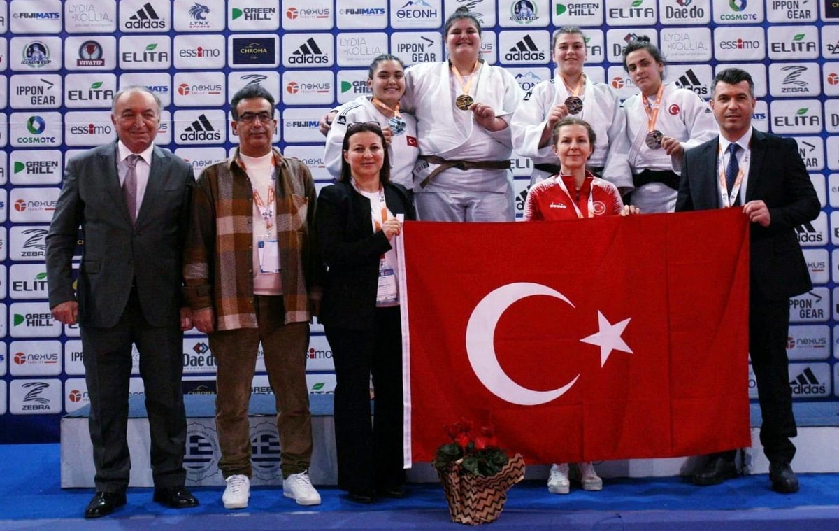 Manisalı judocu Sümeyye Kaya Avrupa 3\'üncüsü oldu