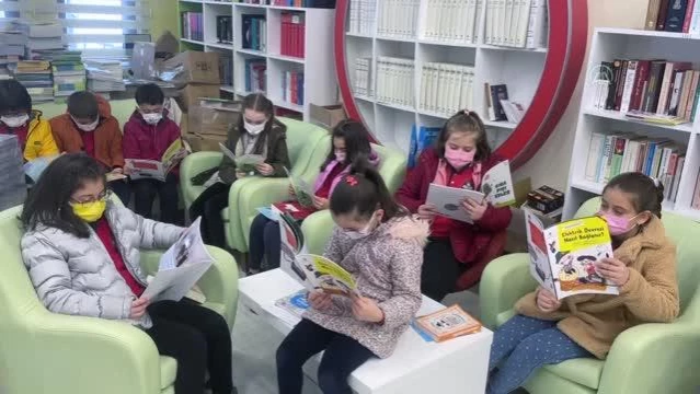 102 bin öğrencisi bulunan Tokat'ta yaklaşık 1,5 milyon kitap dağıtıldı