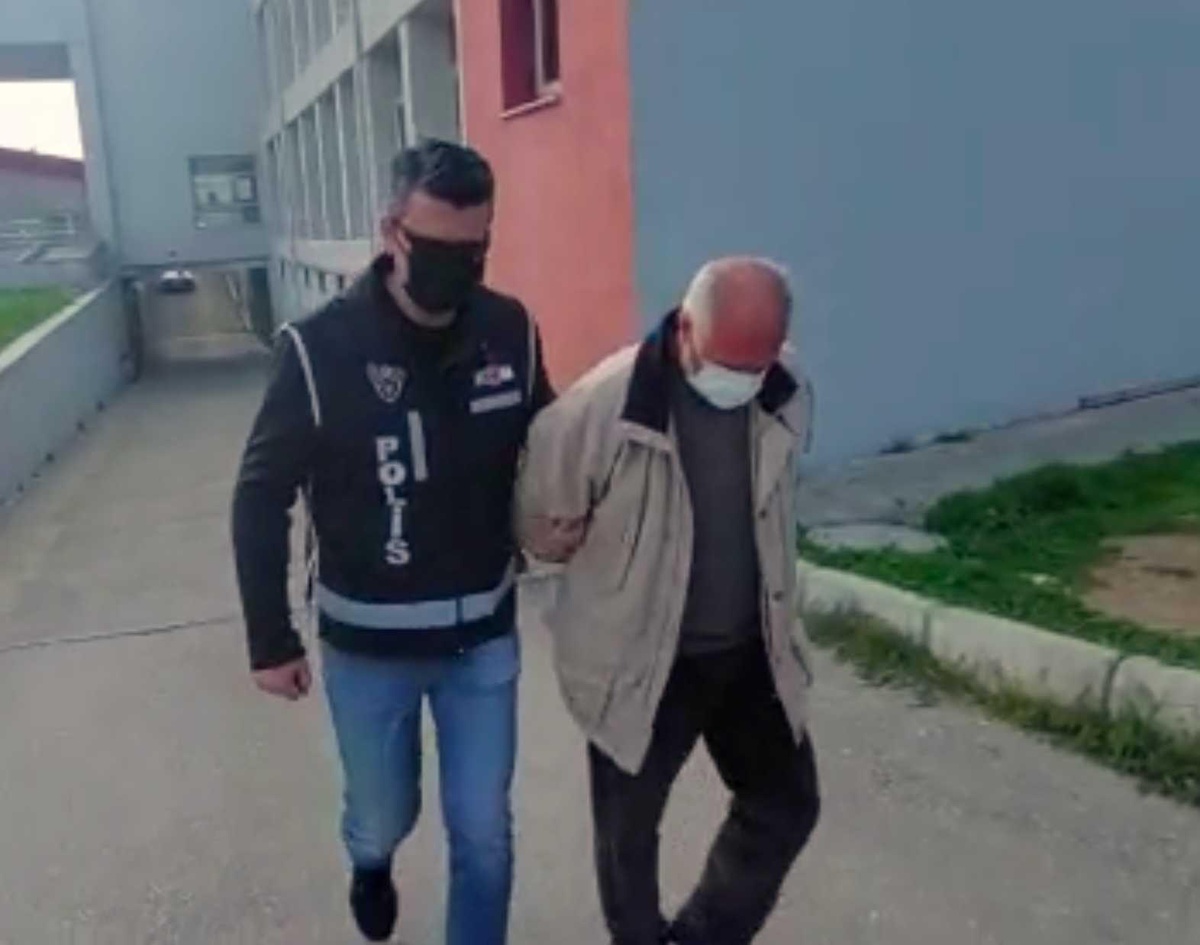 Adana\'da çantasında sahte para bulunan otobüs yolcusu gözaltına alındı