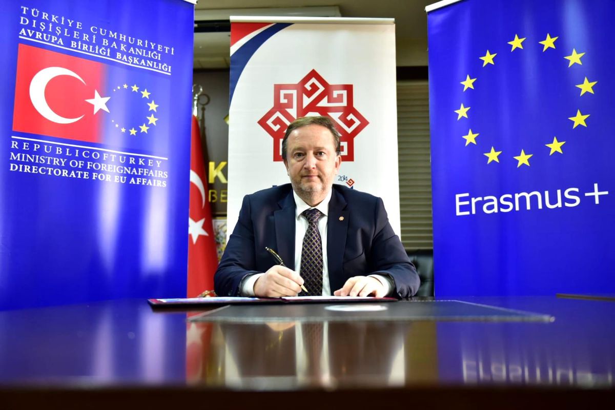 Başkan Orkan\'dan gençlere AB fırsatı