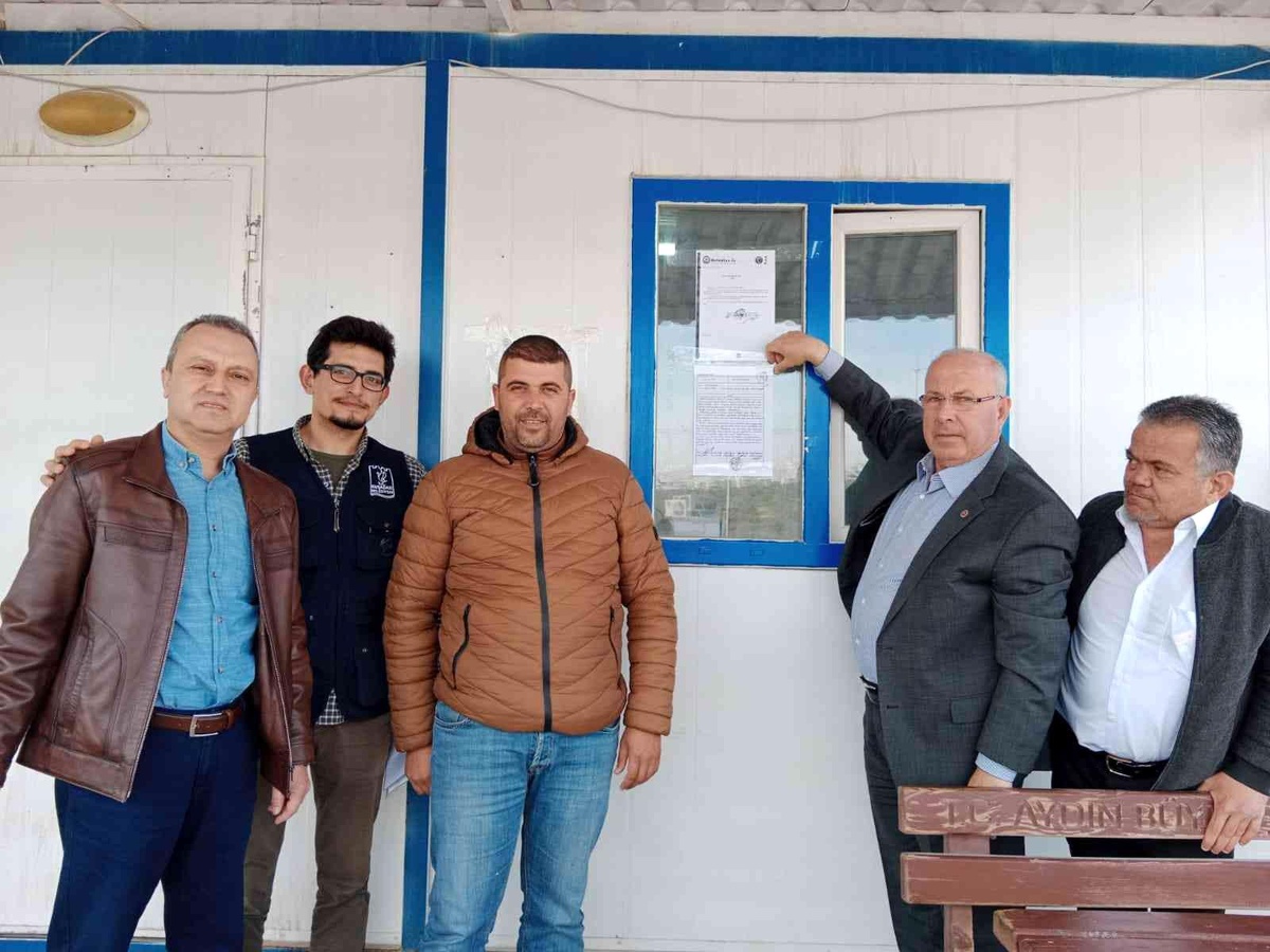 Son dakika haberi | Belediye İş Sendikası, Kuşadası\'nda grev kararı aldı