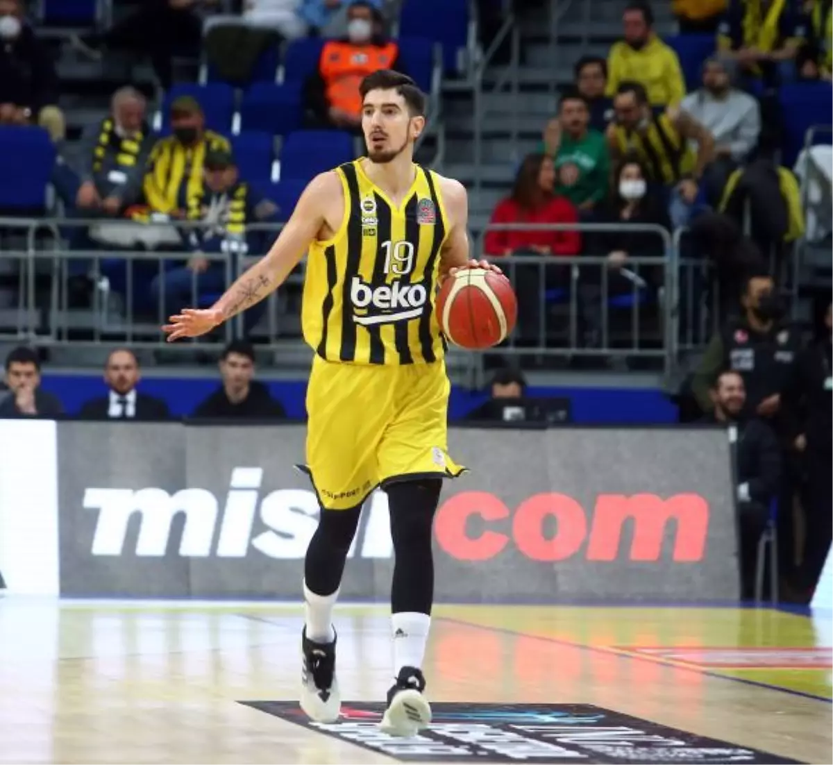 Fenerbahçe Beko\'dan de Colo\'nun sakatlığıyla ilgili açıklama