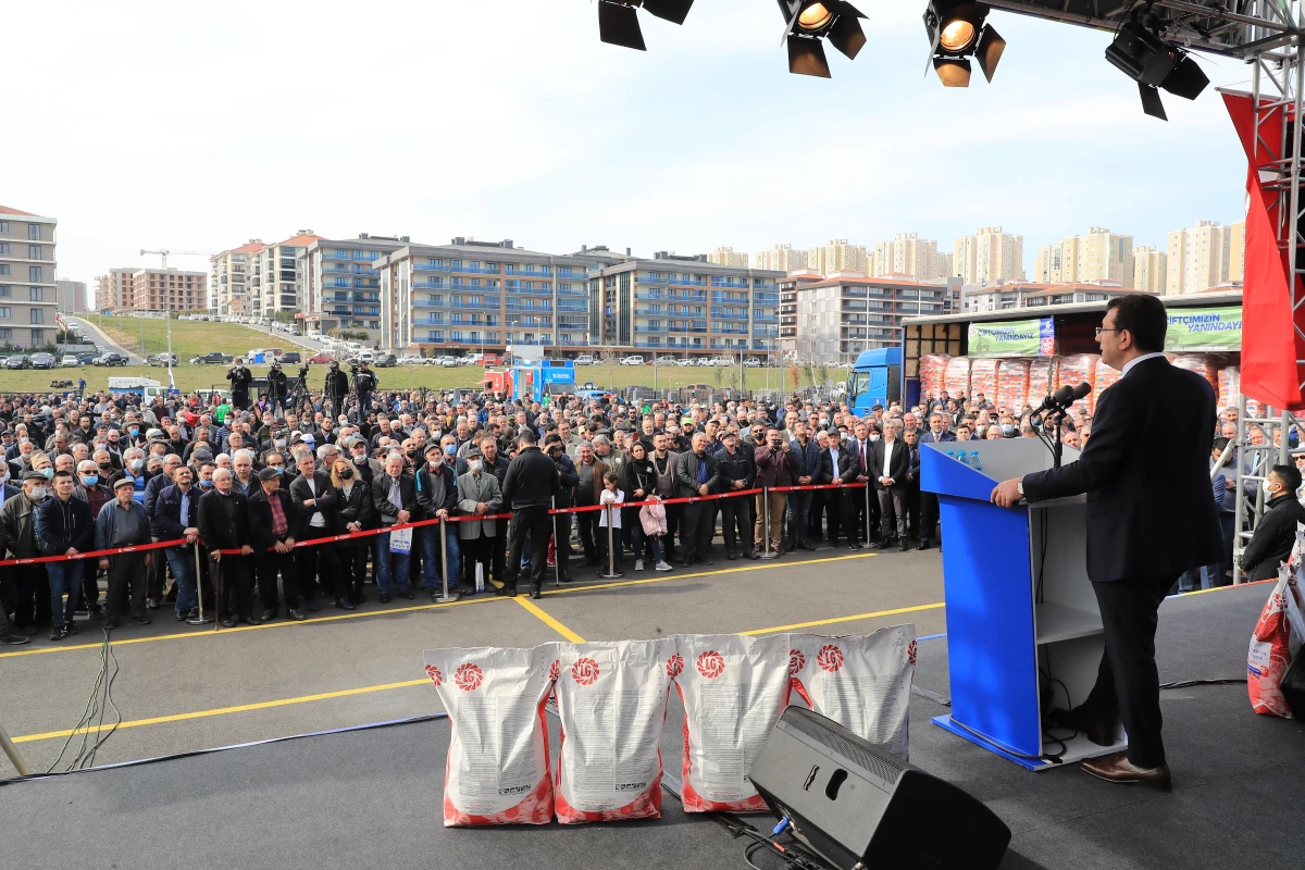 İBB, çiftçilere yağlık ayçiçeği tohumu dağıttı