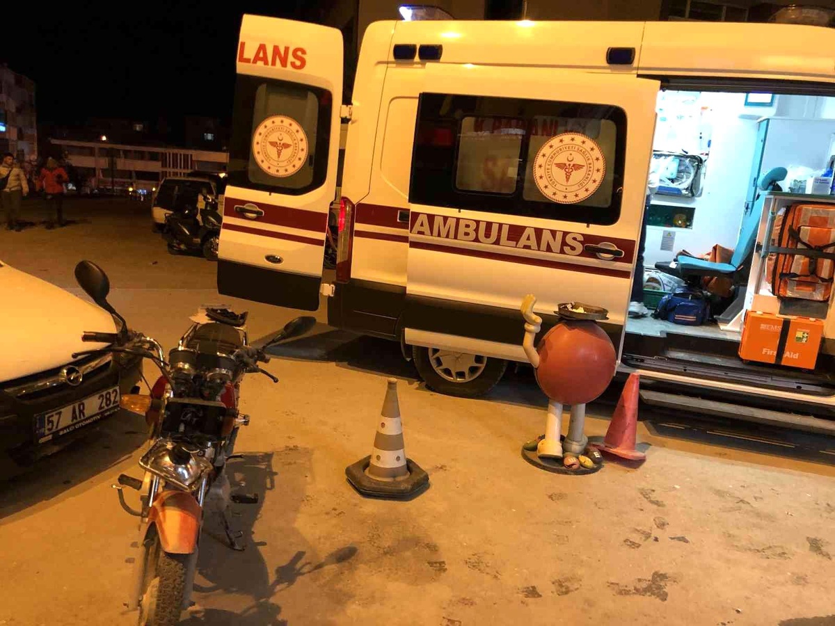 Son dakika: Motokuryenin yaralandığı kazada kamyonet sürücüsü kaçtı