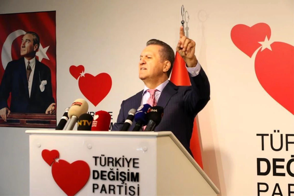 TDP Genel Başkanı Sarıgül: "Dışişleri Bakanı Mevlüt Çavuşoğlu\'nu kutluyorum"