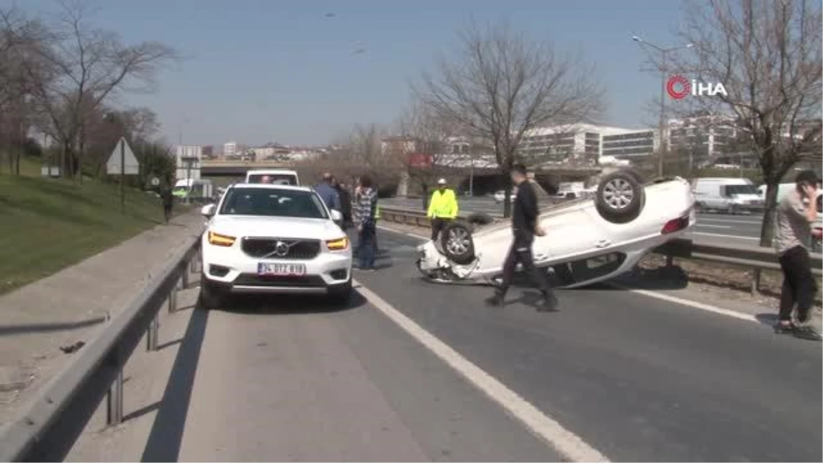 TEM otoyolunda cipin tekerine vuran otomobil takla attı: 1 yaralı