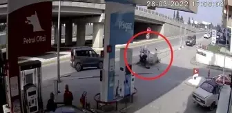 2 kişinin yaralandığı motosiklet kazası böyle görüntülendi