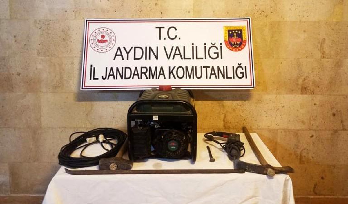 Aydın\'da kaçak kazı yapan 9 şüpheli yakalandı