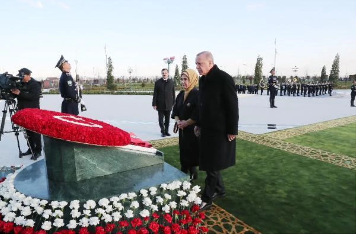 Cumhurbaşkanı Erdoğan, Taşkent\'te Bağımsızlık Anıtı\'na çelenk bıraktı
