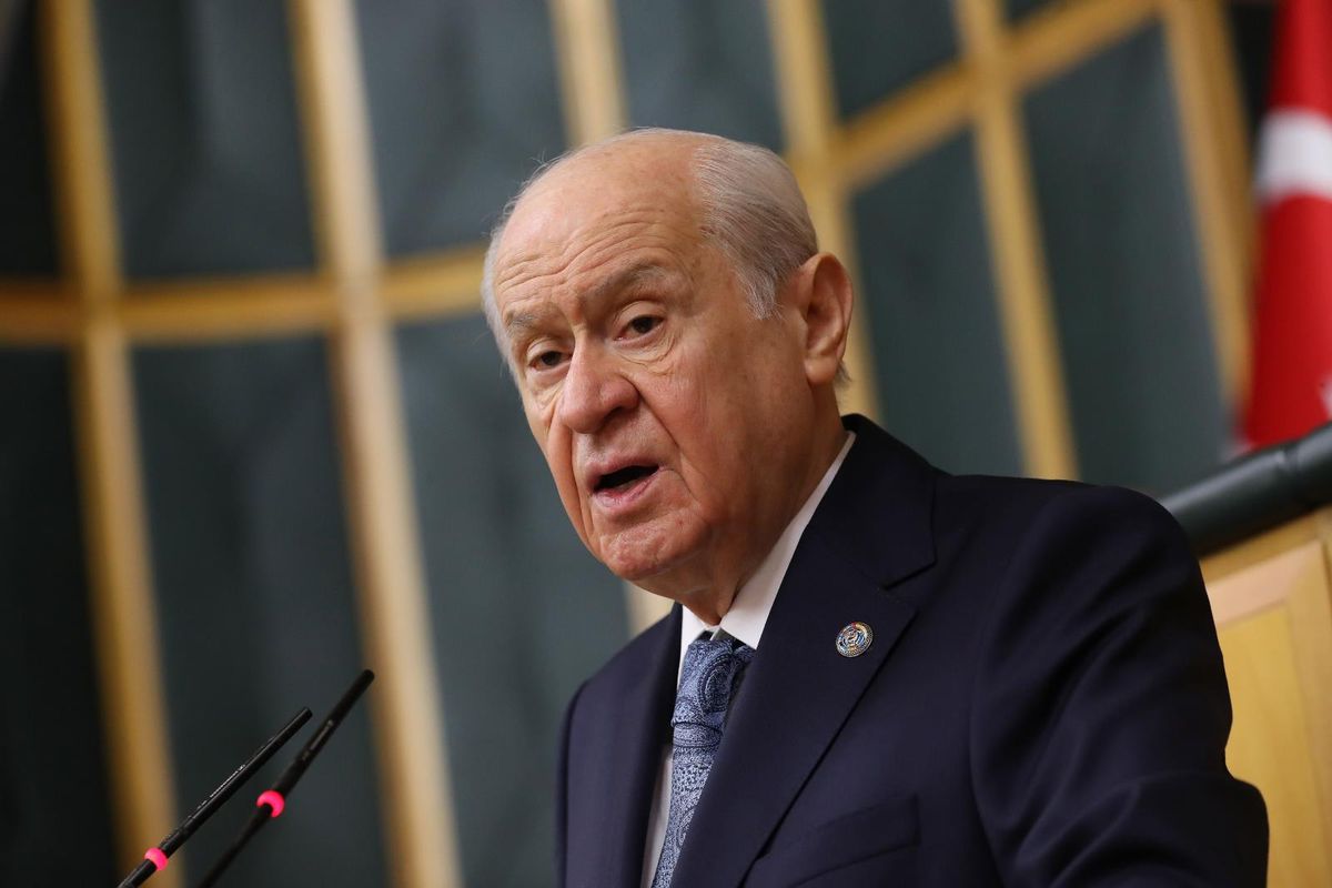 Bahçeli "baraj altı" iddialarına çok sert: Kiralık anket şirketlerinin algı operasyonları bize sökmez!