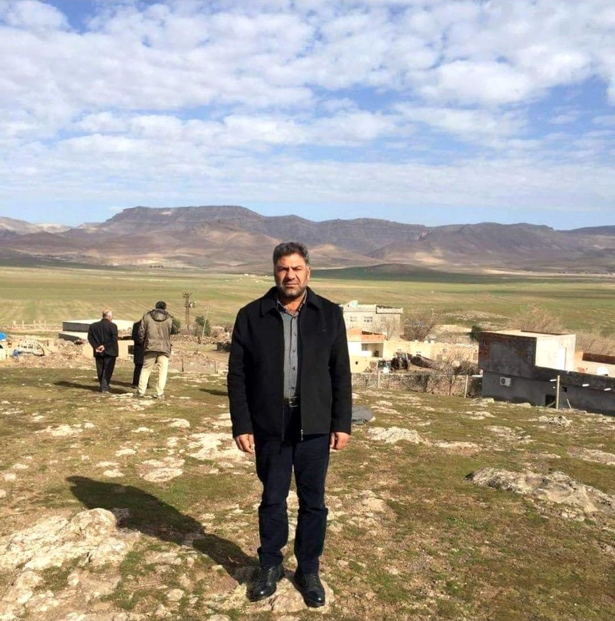 Son dakika... Diyarbakır\'da evine giderken silahlı saldırıya uğrayan kişi hayatını kaybetti