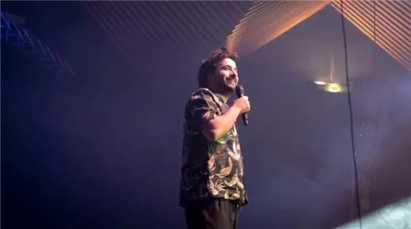 Hasan Can Kaya Gülme Krizine Soktu