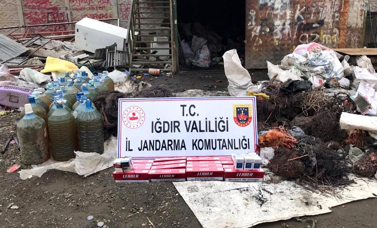 Son dakika haberi: Iğdır\'da kablo hırsızlığı ve kaçakçılık yapanlara operasyon: 2 kişi yakalandı