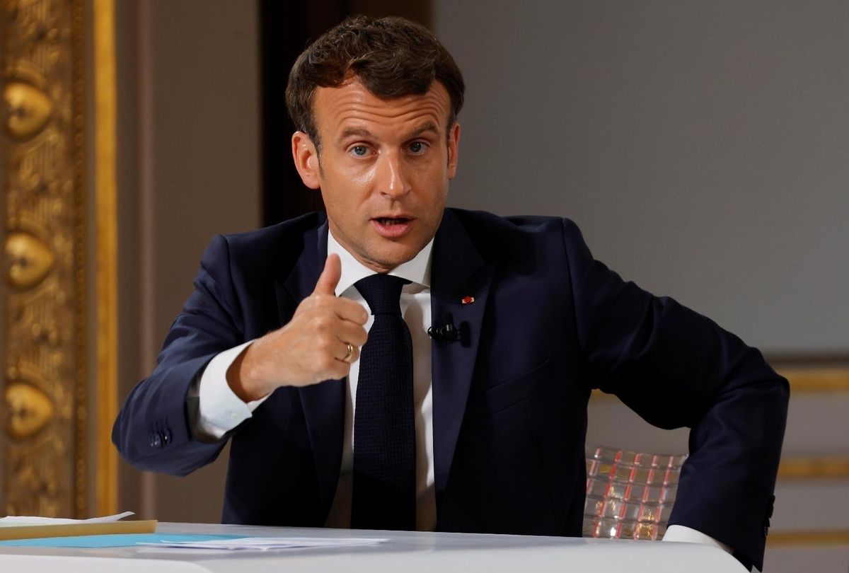 Macron ve Putin telefonda görüştü
