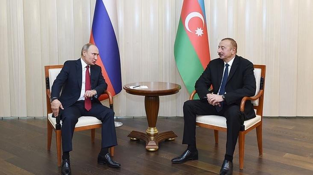 Rus Milletvekili Mihail Delyagin\'den Azerbaycan\'a açık tehdit: Askeri müdahale yapmaktan çekinmeyiz