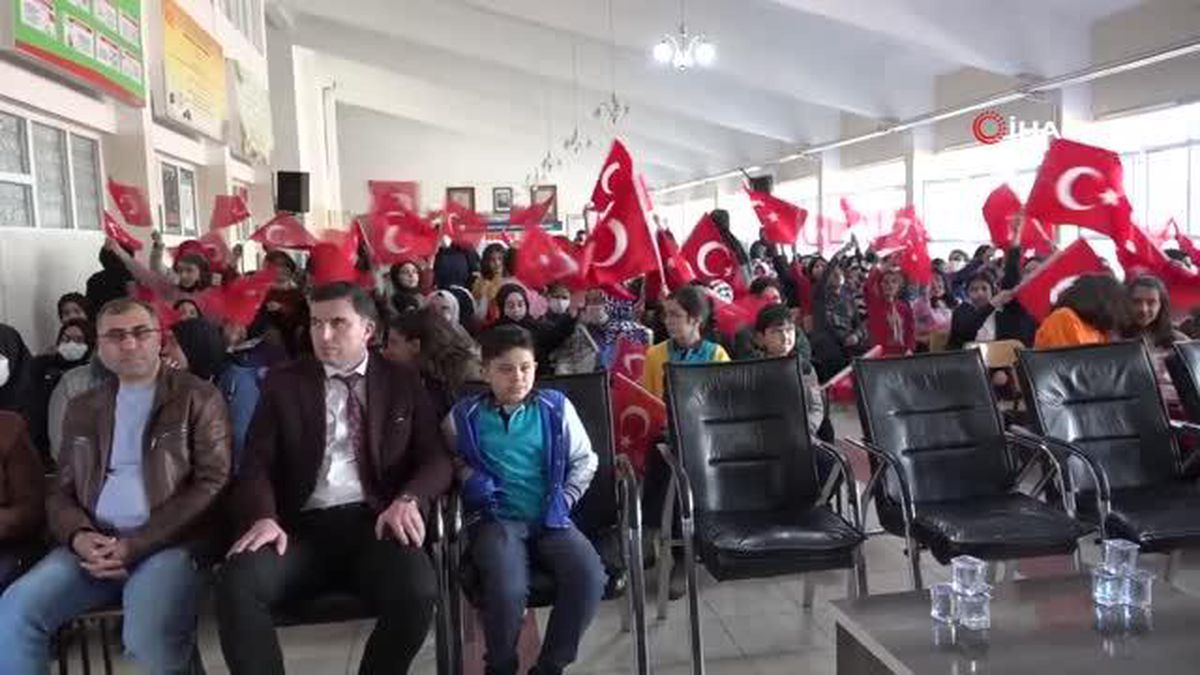 Şanlıurfa'da 'İstiklal Marşını Sen Oku' yarışması düzenlendi