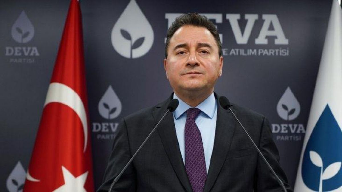 Ali Babacan; Erdoğan ve Bahçeli\'nin geçmiş diyaloglarını izletti! "Nasıl yüz yüze bakabiliyorsunuz?" diye sordu