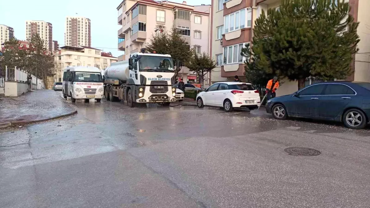 Bilecik\'te ramazan öncesi tüm cadde ve sokaklarda yıkandı